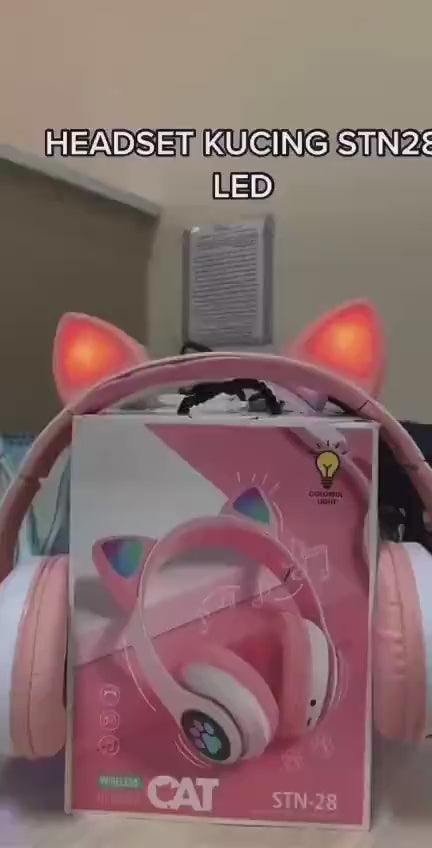 Cat Ear Bluetooth Headphones with LED Lights – Wireless Pink Gaming & Music Headset (Bluetooth 5.1)